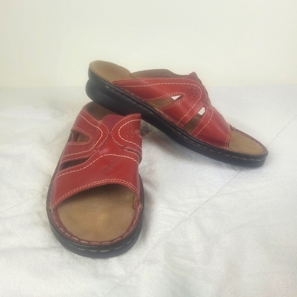 Clarks Shoes - Clarks red leather slip on sandals with straps white stitching beach vacation 7